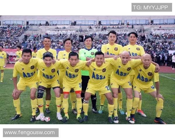 足球明星眼中的大连足球精英风采与成就解读