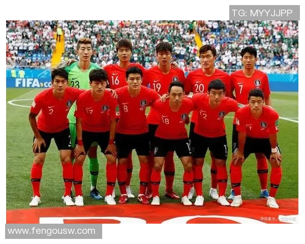 偏平足球明星崛起:从技术到风格的全面解析与未来展望 偏平足球明星崛起:从技术到风格的全面解析与未来展望